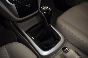 2014款逸动1.6L手动尊贵型