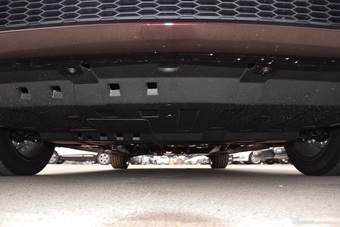 2016款众泰Z700 1.8T手动典雅型