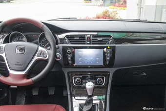 2015款众泰T600 2.0T手动尊贵型