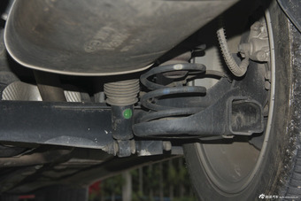 2013款朗动1.6L自动尊贵型