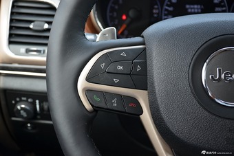 2016款大切诺基3.6L自动旗舰尊耀版