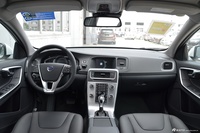 2017款沃尔沃V60  2.0T自动 T5 智逸版