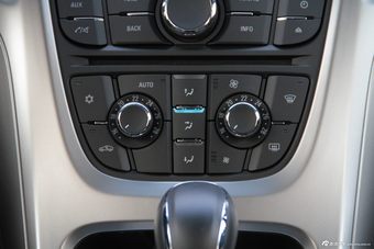 2013款英朗XT 到店实拍