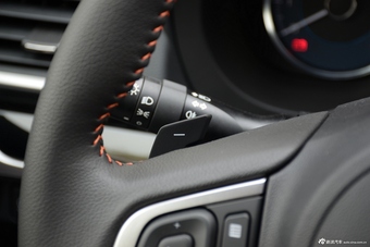 2016款斯巴鲁XV 2.0L自动精英版