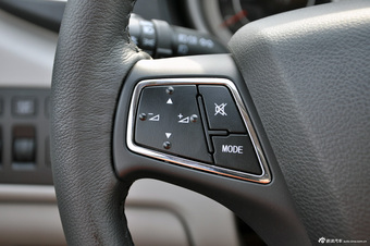 2014款奔腾B90到店实拍