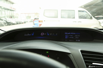 2014款思域1.8L自动豪华版