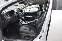 2017款沃尔沃V60  2.0T自动 T5 智逸版