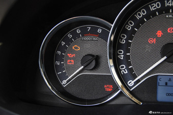 2016款雷凌1.6L自动新锐版E