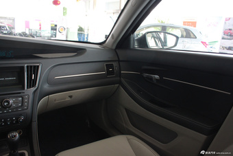 2014款绅宝D50到店实拍