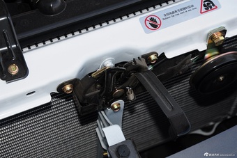 2015款比亚迪全新L3节能版1.5L自动舒适型