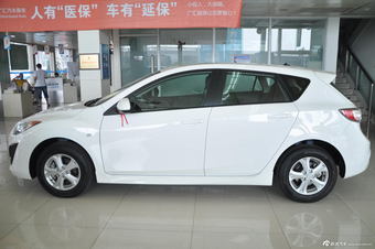 2013款马自达3星骋两厢1.6L自动精英型