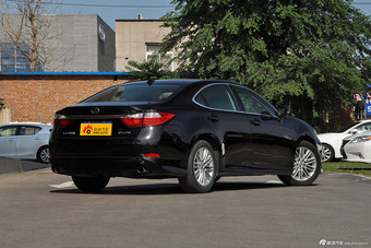 2014款雷克萨斯ES250自动豪华版