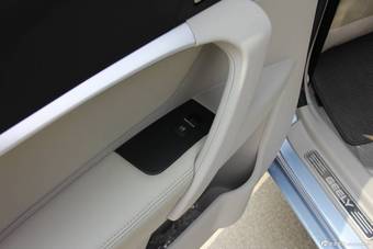 2014款新帝豪三厢1.3T CVT尊贵型到店实拍