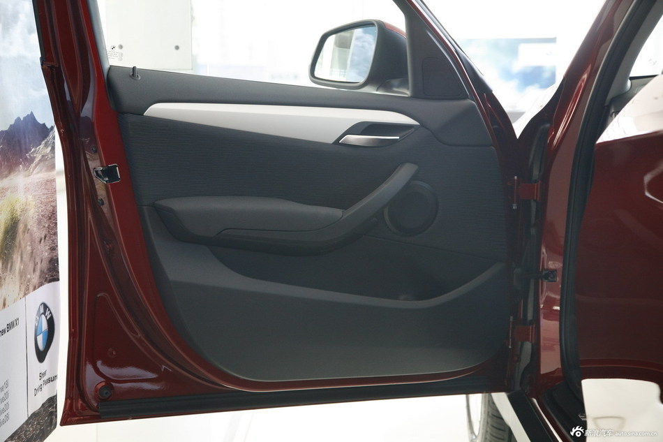 2014款 宝马X1 sDrive18i 时尚型