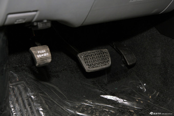 2010款红杉5.7L自动