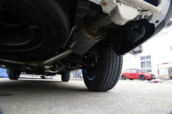 2015款比亚迪S7升级版1.5T手动尊贵型