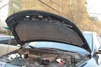 2013款马自达CX-9 3.7L自动基本型