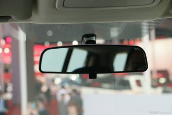 2015上海车展：五十铃MU-X