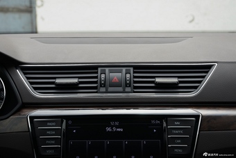 2016款速派2.0T自动旗舰版