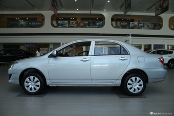 2013款花冠1.6L自动卓越版