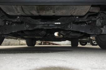 2015款哈弗H6 Coupe 2.0T自动两驱尊贵型