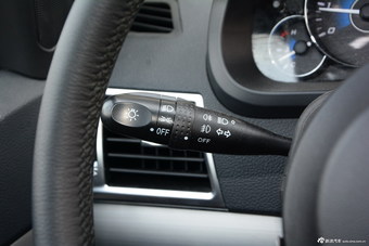 2016款中兴威虎TUV 2.5T手动澳洲版柴油四驱豪华型