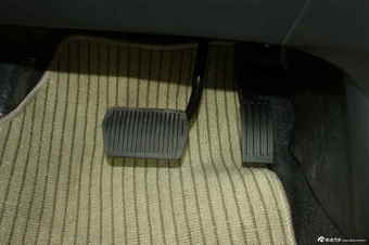 2012款马自达3星聘2厢