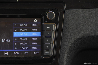 2015款风光360 1.5L手动豪华型7座国V