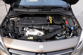 2012款奔驰B级实拍