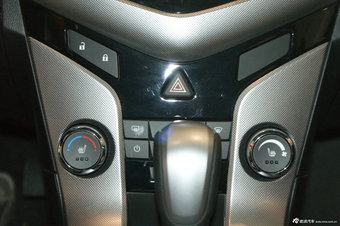 2012款科鲁兹1.8SX