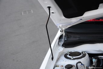 2015款比亚迪全新F3节能版1.5L手动豪华版