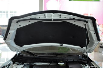 2013款马自达3星骋三厢1.6L自动精英型