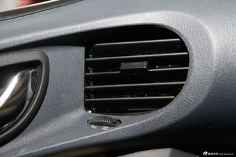 2013款圣达菲1.8T自动两驱天窗版