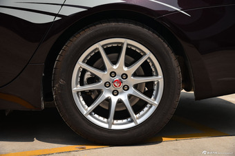 2015款捷豹XJL 3.0 SC典雅商务80周年典藏版