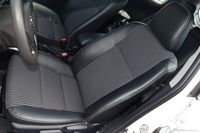 2016款YARiS L致炫1.5L自动劲速天窗版