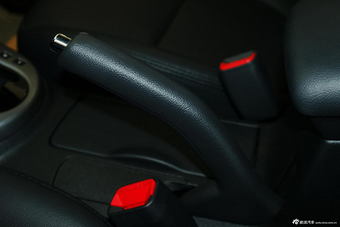 2013款马自达3星骋三厢1.6L手动精英型