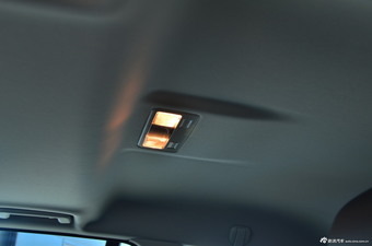 2015款捷豹XF 2.0T Sportbrake 豪华版