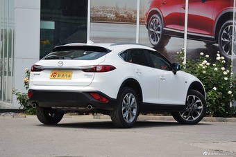 2016款马自达CX-4 2.5L自动四驱蓝天激情版