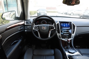 2015款凯迪拉克SRX 3.0L自动豪华版