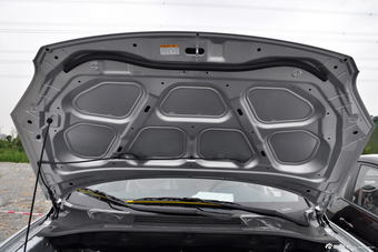 2013款狮跑2.0L GL手动两驱版