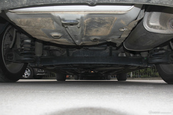 2013款朗动1.6L自动尊贵型