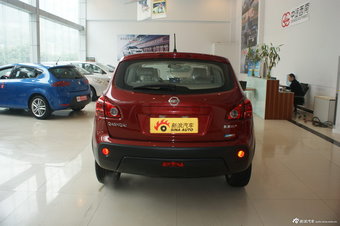 2012款逍客2.0L两驱CVT XV雷