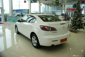 2011款马自达3星骋三厢