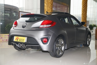2012款现代Veloster飞思1.6T自动豪华版