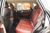 2015款众泰T600 2.0T手动尊贵型