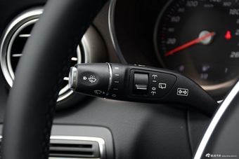 2016款奔驰C级（进口）1.6T自动 C180旅行版