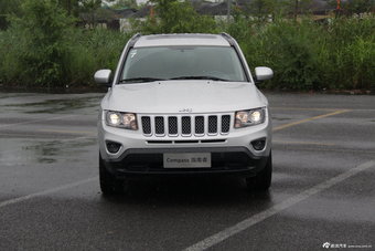 2014款Jeep指南者