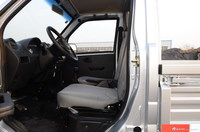 2015款小康K01 1.0L手动2.7m瓦楞货箱车型