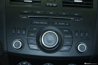 2011款马自达3星骋三厢