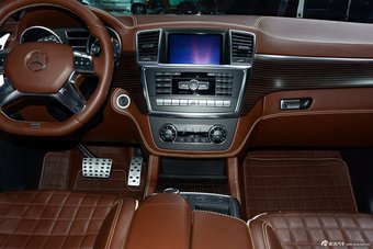 2015上海车展：巴博斯700GR